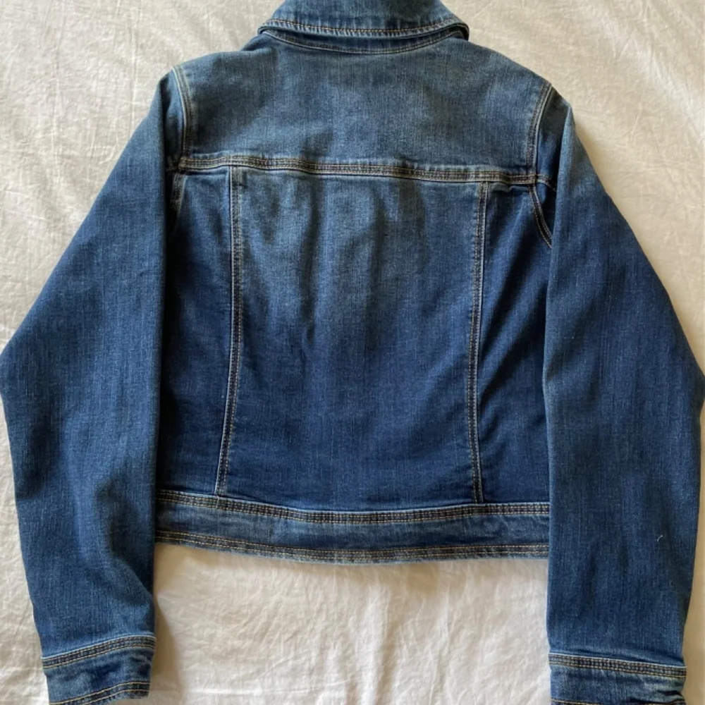 Youth 😻 and Jack Denim - Picture 3 of 6